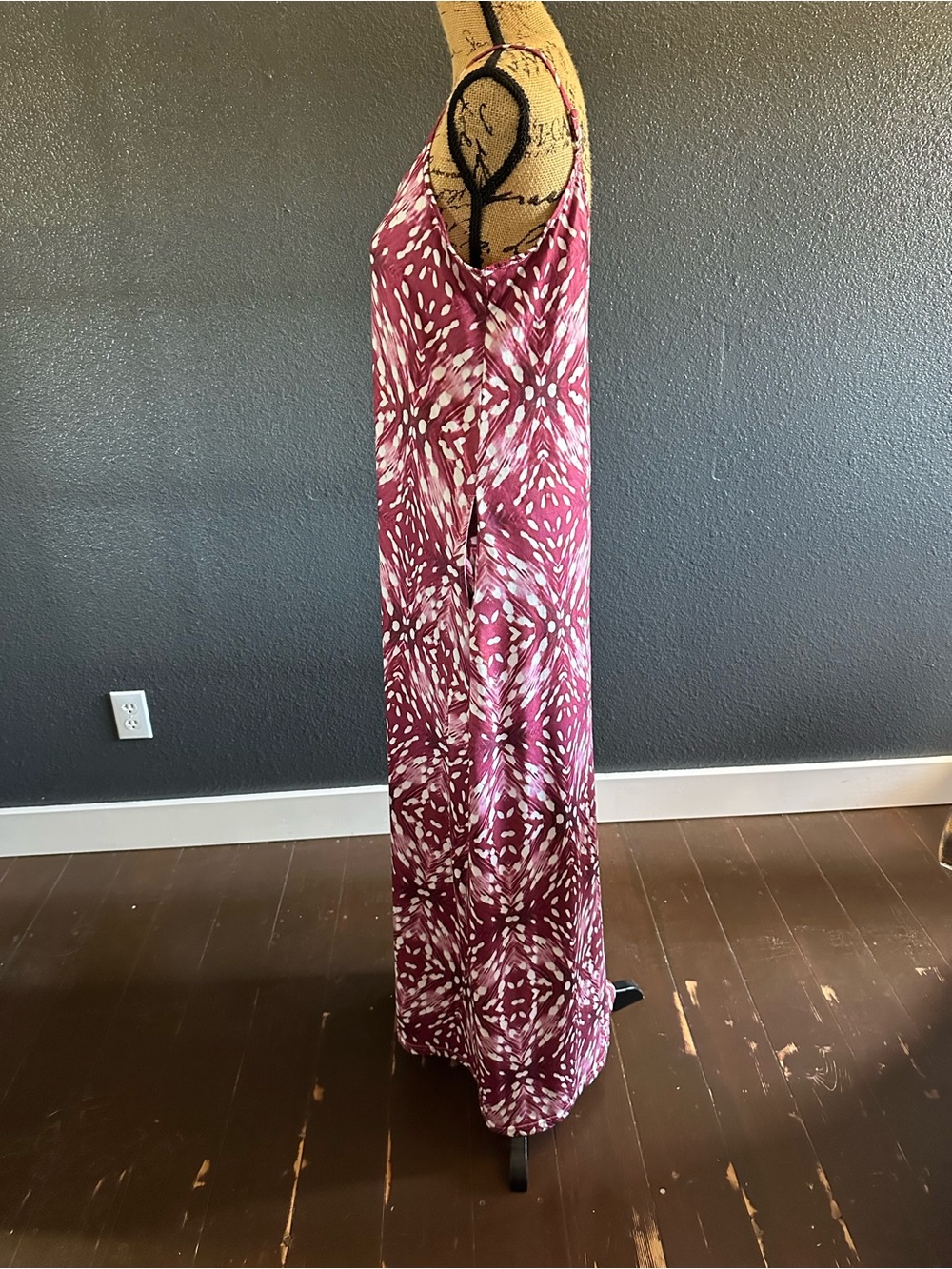 Tie-Dye Print Maxi Dress | Adjustable Straps | Pockets | Size M - Picture 3 of 7